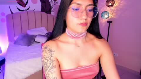 Allondra  online show from February 2025 12:22:02 AM