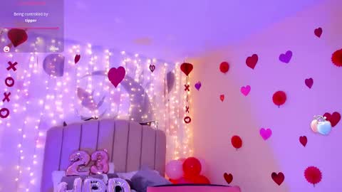 Allondra  online show from February 2025 12:41:01 AM