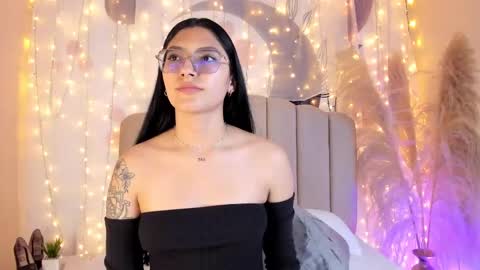 Allondra  online show from March 2025 03:54:01 AM