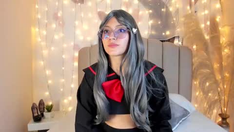 Allondra  online show from March 2025 01:23:01 AM