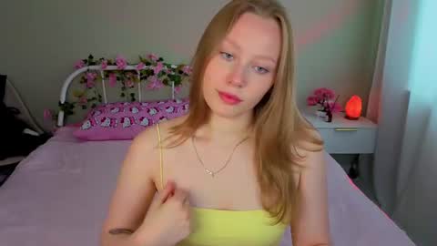 Snapshot of _angelblaze chatting on July 2026 05:13:02 AM _angelblaze online show from July 2026 05:13:02 AM
