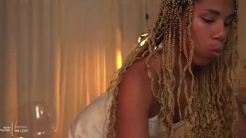 Angie -  online show from September 2025 10:59:02 PM