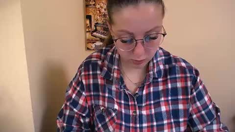 Anna online show from September 2025 06:51:02 AM