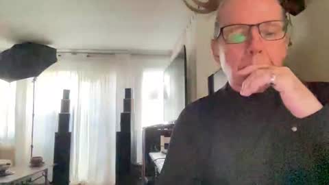  anneonamouse online show from May 2026 11:33:02 PM