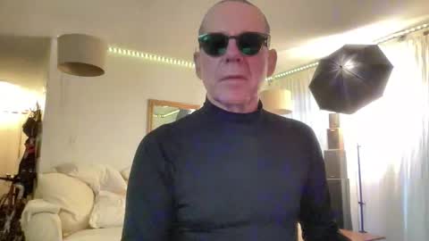  anneonamouse online show from May 2026 01:10:02 AM