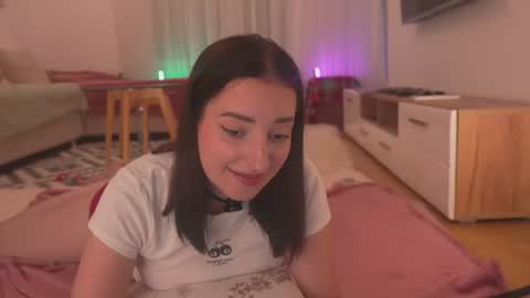 Snapshot of _annieone chatting on July 2026 12:07:01 PM Anna online show from July 2026 12:07:01 PM
