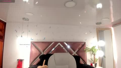 Snapshot of _antonnela_ chatting on October 2025 04:18:01 PM antonnela online show from October 2025 04:18:01 PM