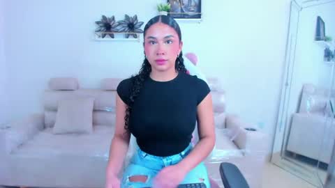 Snapshot of _april_smith_ chatting on April 2026 12:28:02 PM online show from April 2026 12:28:02 PM