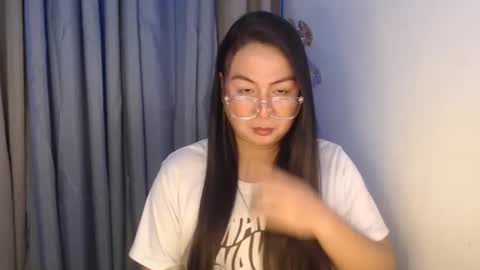 Snapshot of _arah chatting on October 2025 11:57:02 AM arah online show from October 2025 11:57:02 AM