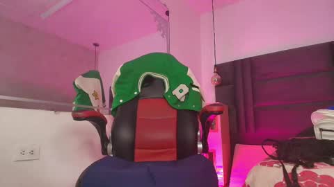 Arlet online show from March 2025 12:01:01 PM