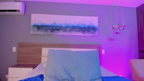 Ashly online show from October 2025 07:36:02 PM