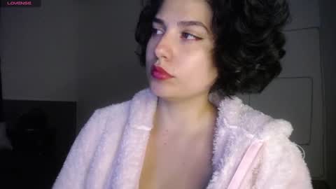atenea online show from January 2025 10:55:02 PM