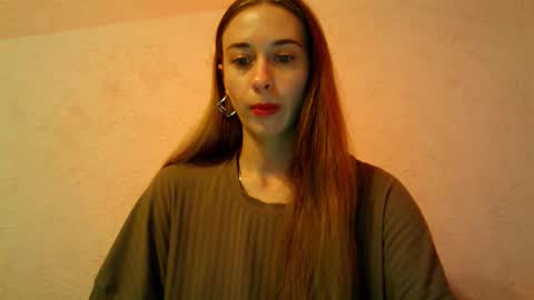 _aurora_sweet online show from October 2025 03:11:01 PM