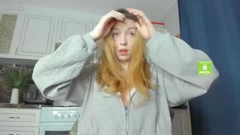 Olivia online show from March 2026 10:49:01 PM