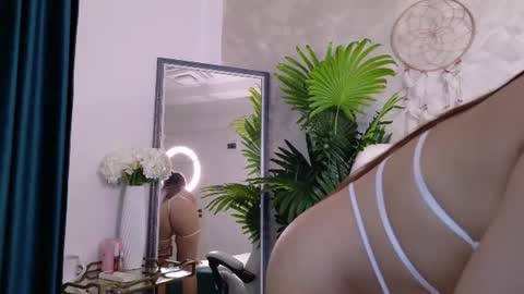  AzzaLee  online show from June 2026 05:49:02 AM