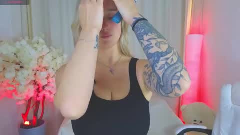 Jess online show from October 2025 03:36:02 AM