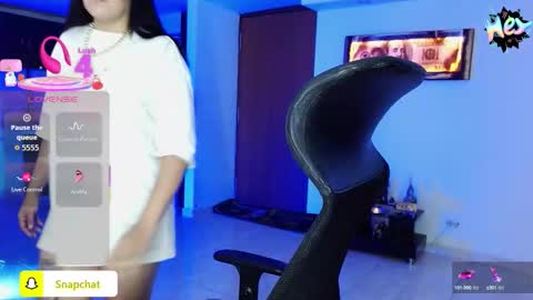 You Baby online show from October 2025 06:42:01 PM