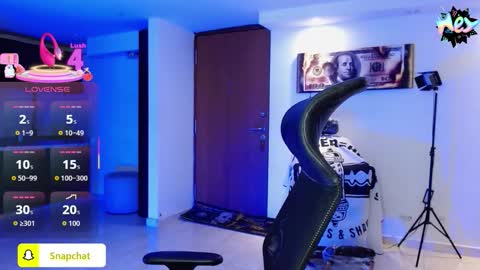 You Baby online show from November 2025 08:38:02 PM