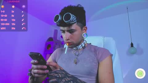 Lunita  online show from February 2026 11:50:02 PM