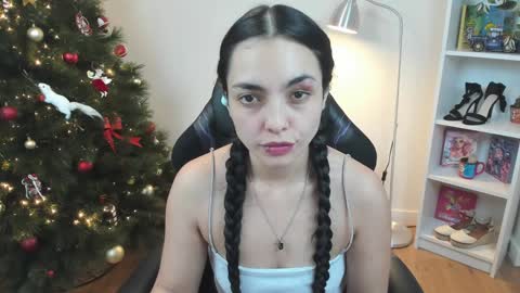 Bella Evans online show from December 2024 11:55:02 AM