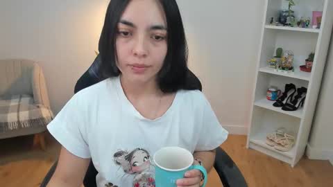 Bella Evans online show from March 2026 06:03:01 AM