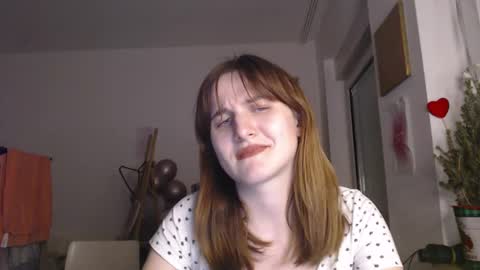 _biscotti_ online show from February 2025 07:58:01 PM