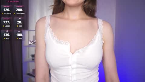 Snapshot of _bluebell__ chatting on September 2025 05:42:01 AM My name is Agnes online show from September 2025 05:42:01 AM