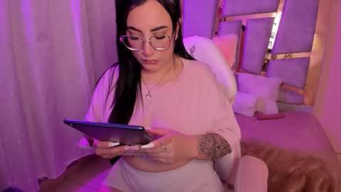 Snapshot of _briigite chatting on September 2025 11:20:01 PM Angie Independent model online show from September 2025 11:20:01 PM