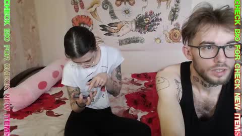 Snapshot of _by_double_sexy_miss_ chatting on February 2025 07:42:02 AM _by_double_sexy_miss_ online show from February 2025 07:42:02 AM