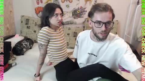 Snapshot of _by_double_sexy_miss_ chatting on March 2025 04:11:01 PM _by_double_sexy_miss_ online show from March 2025 04:11:01 PM