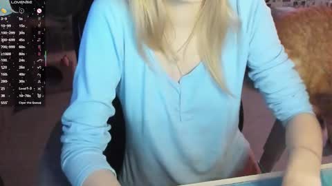 Merlizz online show from October 2025 02:33:01 AM