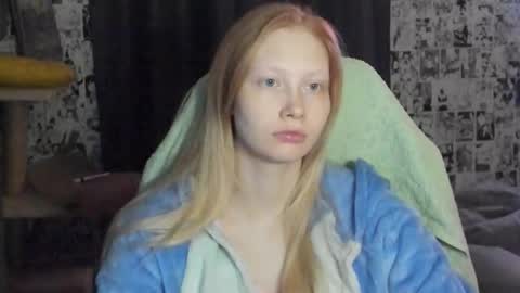 Merlizz online show from November 2025 03:31:02 AM