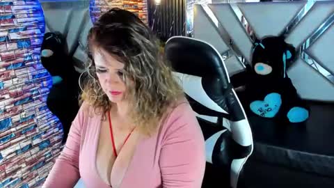 _casandra11 online show from February 2025 11:04:02 PM