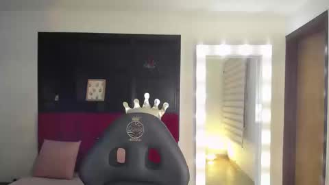 Snapshot of _charlotte_collins_ chatting on September 2025 04:30:02 PM _charlotte_collins_ online show from September 2025 04:30:02 PM