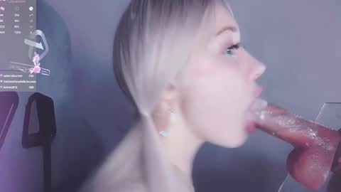 Angelina online show from February 2025 04:31:01 PM