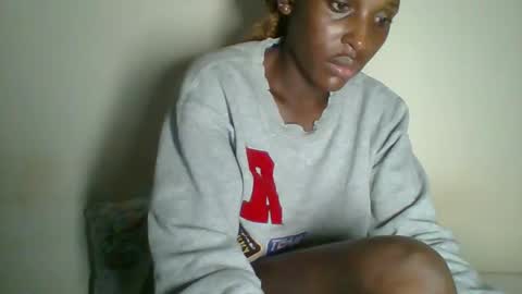 Snapshot of _clara01 chatting on February 2025 02:19:02 AM clara online show from February 2025 02:19:02 AM