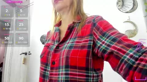 Snapshot of _cristal_ayala chatting on December 2024 03:24:02 PM cristal ayala online show from December 2024 03:24:02 PM