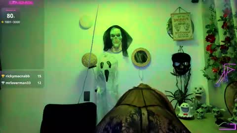  cristal ayala online show from October 2025 12:11:01 AM