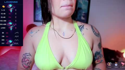Snapshot of _crystal_a7 chatting on February 2025 12:58:02 PM 420 BI Bj Queen online show from February 2025 12:58:02 PM