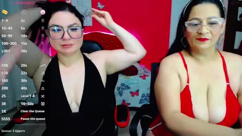Snapshot of _curvy_mature_ chatting on December 2024 12:49:01 PM _curvy_mature_ online show from December 2024 12:49:01 PM