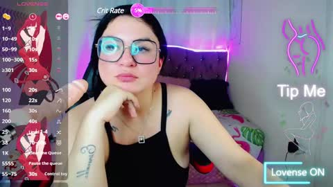 Snapshot of _curvy_mature_ chatting on January 2025 05:38:01 PM _curvy_mature_ online show from January 2025 05:38:01 PM