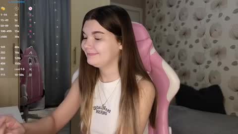 _cute_ice online show from March 2025 05:42:02 AM