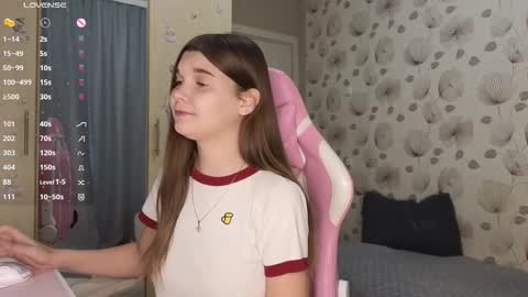 _cute_ice online show from October 2025 07:06:02 AM