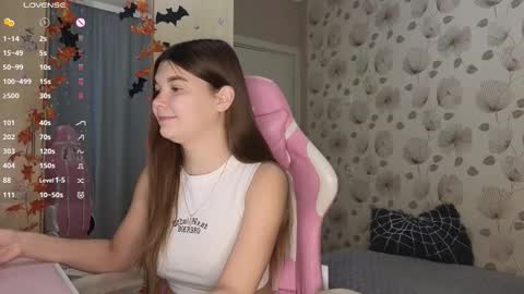 _cute_ice online show from October 2025 06:43:01 AM