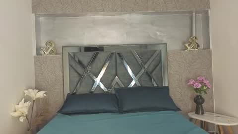 Dante online show from December 2025 09:09:01 PM