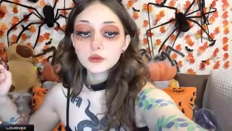 Kate online show from October 2025 07:16:02 PM