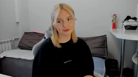 Snapshot of _dewpoint_ chatting on September 2025 10:37:01 AM Ri online show from September 2025 10:37:01 AM