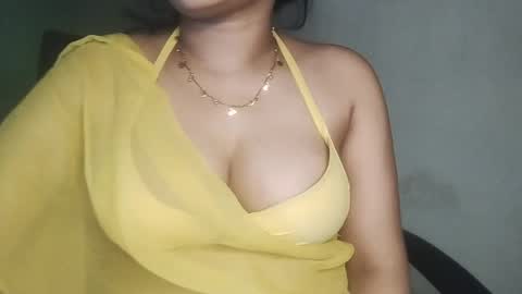 _dreamgirl_0 online show from April 2026 01:41:02 PM