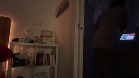 Snapshot of _elena_barra chatting on October 2025 12:31:02 AM elena barra online show from October 2025 12:31:02 AM