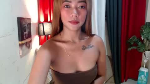 _ellen24 online show from September 2025 01:48:02 PM